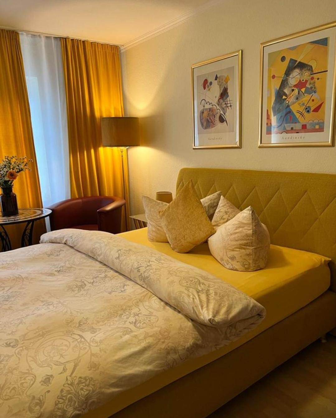 Hotel Soho Altstadt Urban Stay 3*