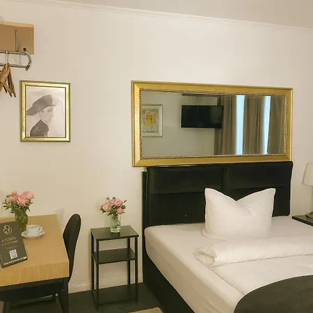 The Soho Altstadt 3*