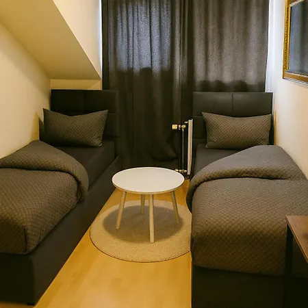 Soho Altstadt Urban Hotel 3*
