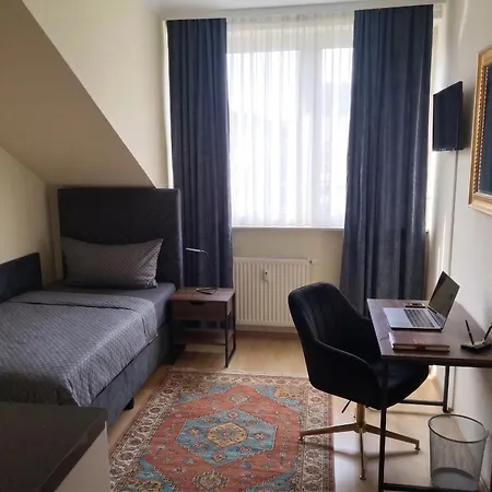 Hotel Soho Altstadt Urban 3*