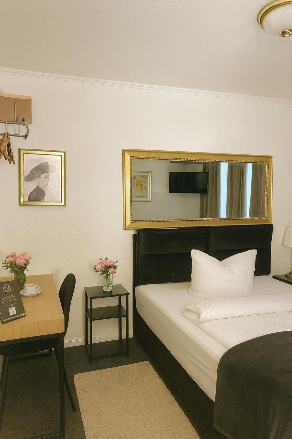 The Soho Altstadt 3*